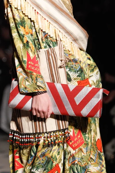 Look 56